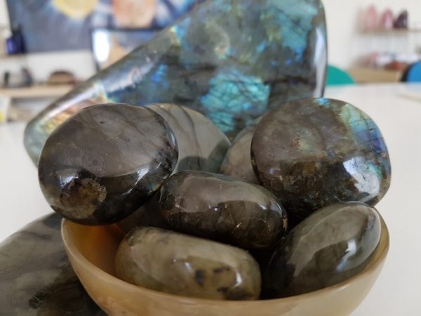 Labradorites pierres roulées et galets Ondorama bien etre