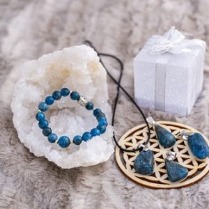 pendentif ou bracelet en apatite bleue