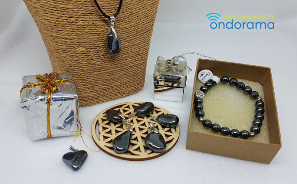 Hématite coffret cadeau pendentif et bracelet ondorama bien etre