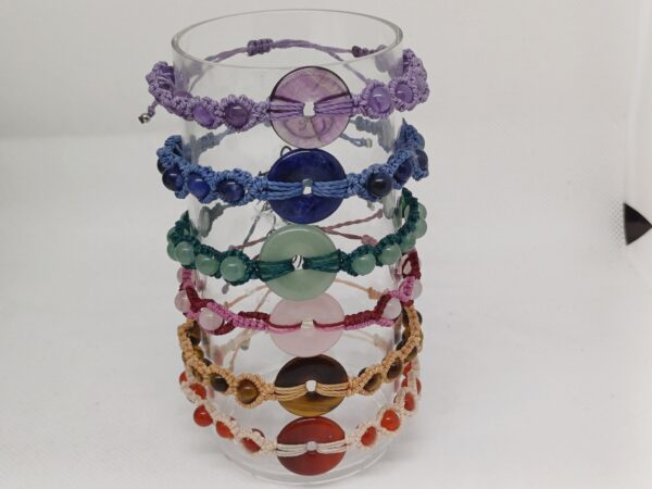 bracelets macramé et pierres naturelles avec un donut Ondorama bien etre