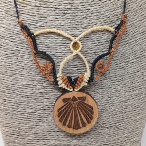 Collier macramé Ondorama Bien Être oeil de tigre et coquille St Jacques