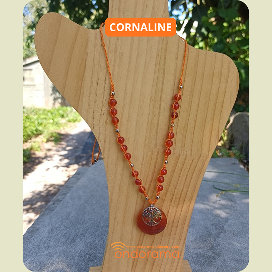 Collier macramé cornaline avec pendentif arbre de vie par Ondorama bien-Être